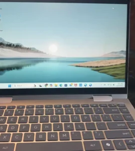 HP Envy 17 Touch Laptop 1TB SSD 32GB RAM Win 11 Pro (Touchscreen) photo review